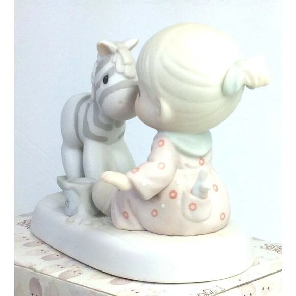 Precious Moments 1995 What A Difference You've Made In My Life Figurine 531138 - Picture 6 of 7